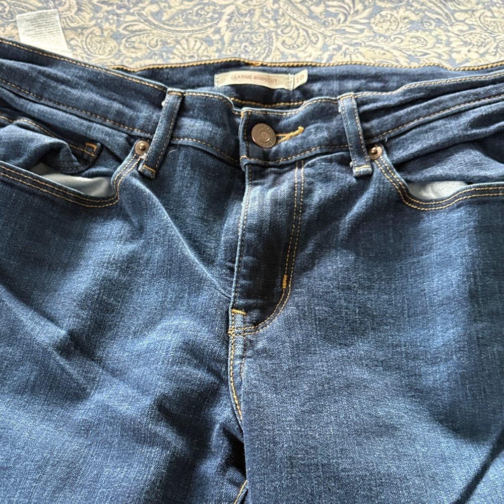 Levi’s Women's Boot Cut Jeans in Dark Blue 30 x 32 - Picture 7 of 7